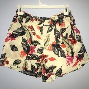 Flowy Floral Pattern Soft Shorts